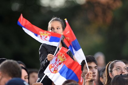 Сын президента Сербии полез в драку с английскими фанатами на Евро-2024