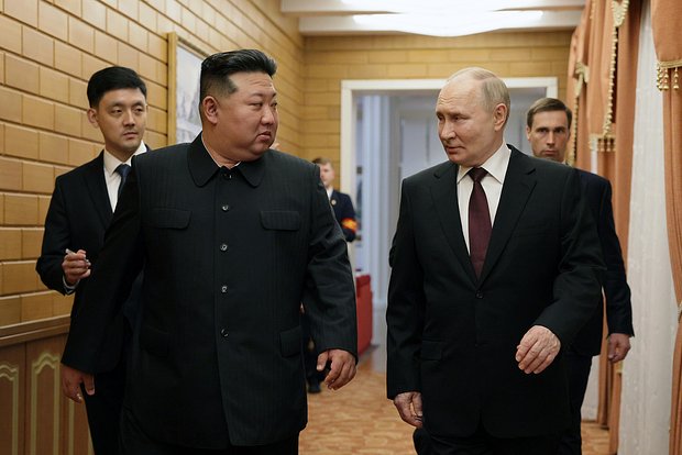 Ким Чен Ын и Владимир Путин