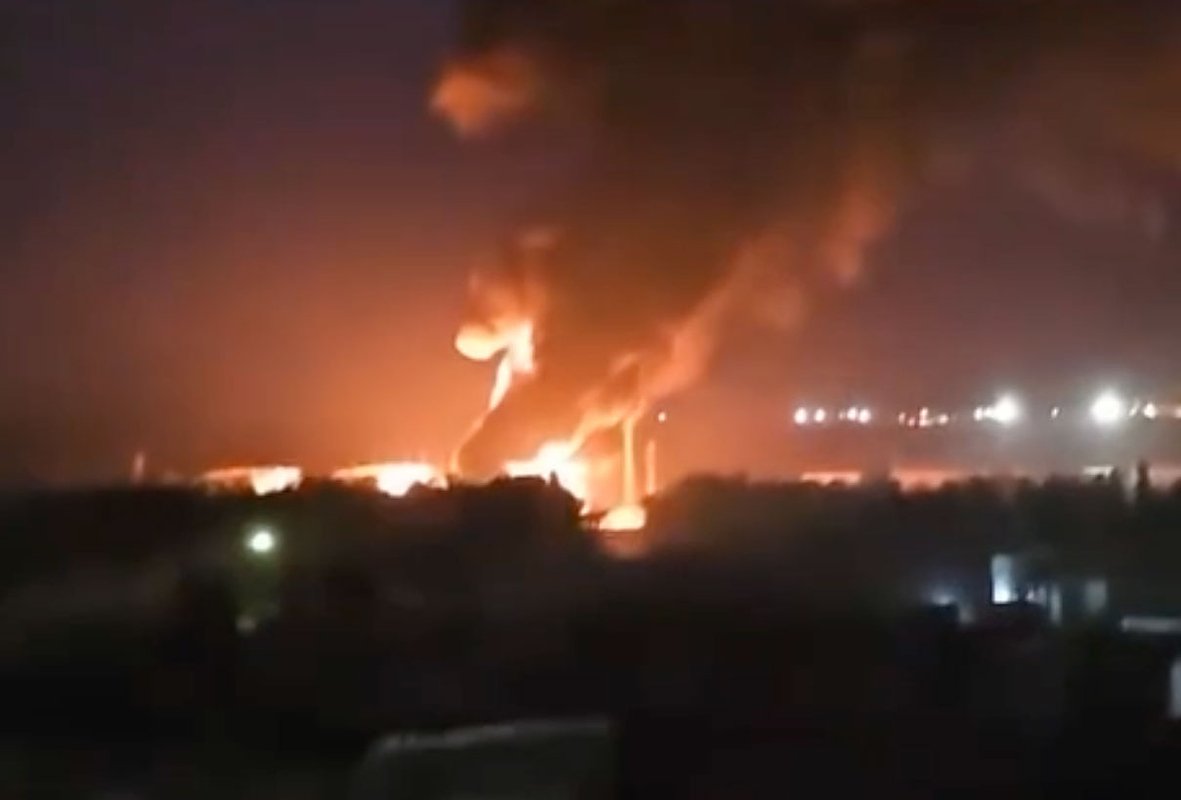 Пожар в городе Азов, 18 июня 2024 года