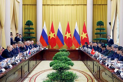 Завершились переговоры Путина с президентом Вьетнама