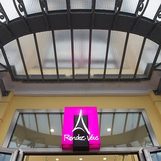 МТС начал работать с Rendez-Vous