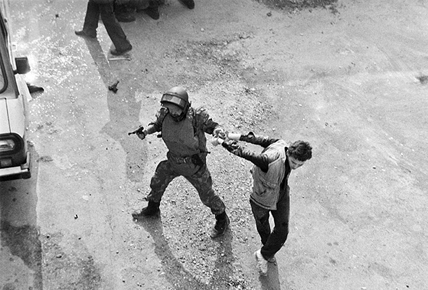 Захват одного из участников бунта в СИЗО Сухуми, Абхазская ССР