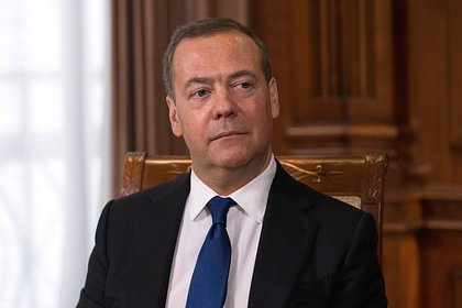 Медведев порассуждал о нелегитимности Зеленского и процитировал Пушкина