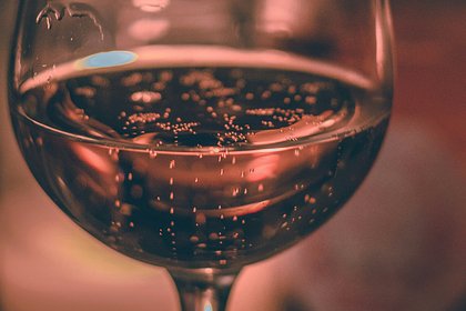Онколог назвала вызываемые алкоголем семь видов рака