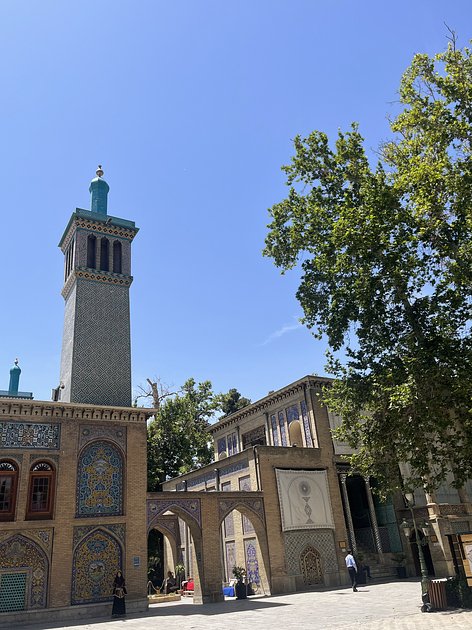 Внутренний двор дворца Голестан, Тегеран, Иран, июнь 2024 года