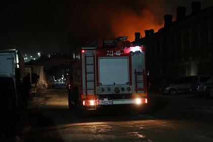 Крупный пожар произошел на бывшем заводе МиГ