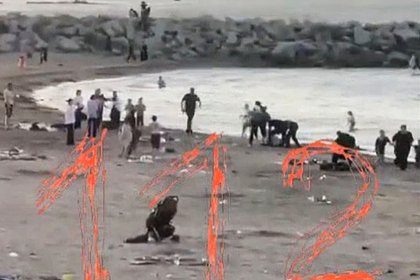 На пляже Махачкалы задержали двоих подозреваемых в нападении на полицейских