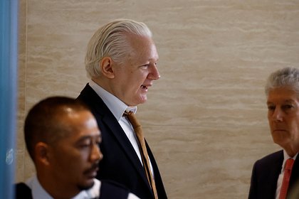 Адвокаты США отозвали запрос об экстрадиции Ассанжа