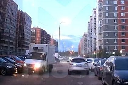 Погоня со стрельбой за угнавшим «Газель» россиянином попала на видео