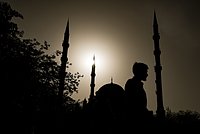 «Не стоит путать религии с сумасбродными идеями оголтелых фанатиков». Кадыров ответил на слова Бастрыкина об исламистах 