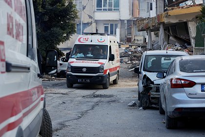Число погибших при взрыве в жилом доме в Турции увеличилось
