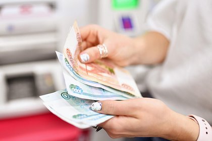 В России снизился размер выданных кредитов наличными