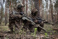 «Нас не любят ни свои, ни чужие» Российские снайперы о многодневных рейдах на передовую и тяжелых дуэлях с бойцами ВСУ