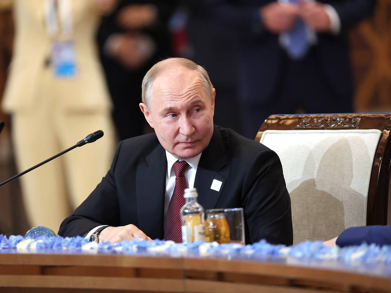 https://icdn.lenta.ru/images/2024/07/04/12/20240704125312856/wide_4_3_16ee3fd492fcfb42a2611d2f31f32cb4.jpg