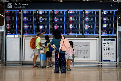 Россиянка застряла в Таиланде без денег и начала жить на подаяния в аэропорту