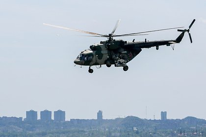 Военный вертолет совершил экстренную посадку и спровоцировал пожар в российском регионе