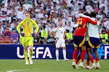 Германия вылетела с домашнего Евро, Франция по пенальти обыграла Португалию. Как прошли первые матчи 1/4 финала Евро