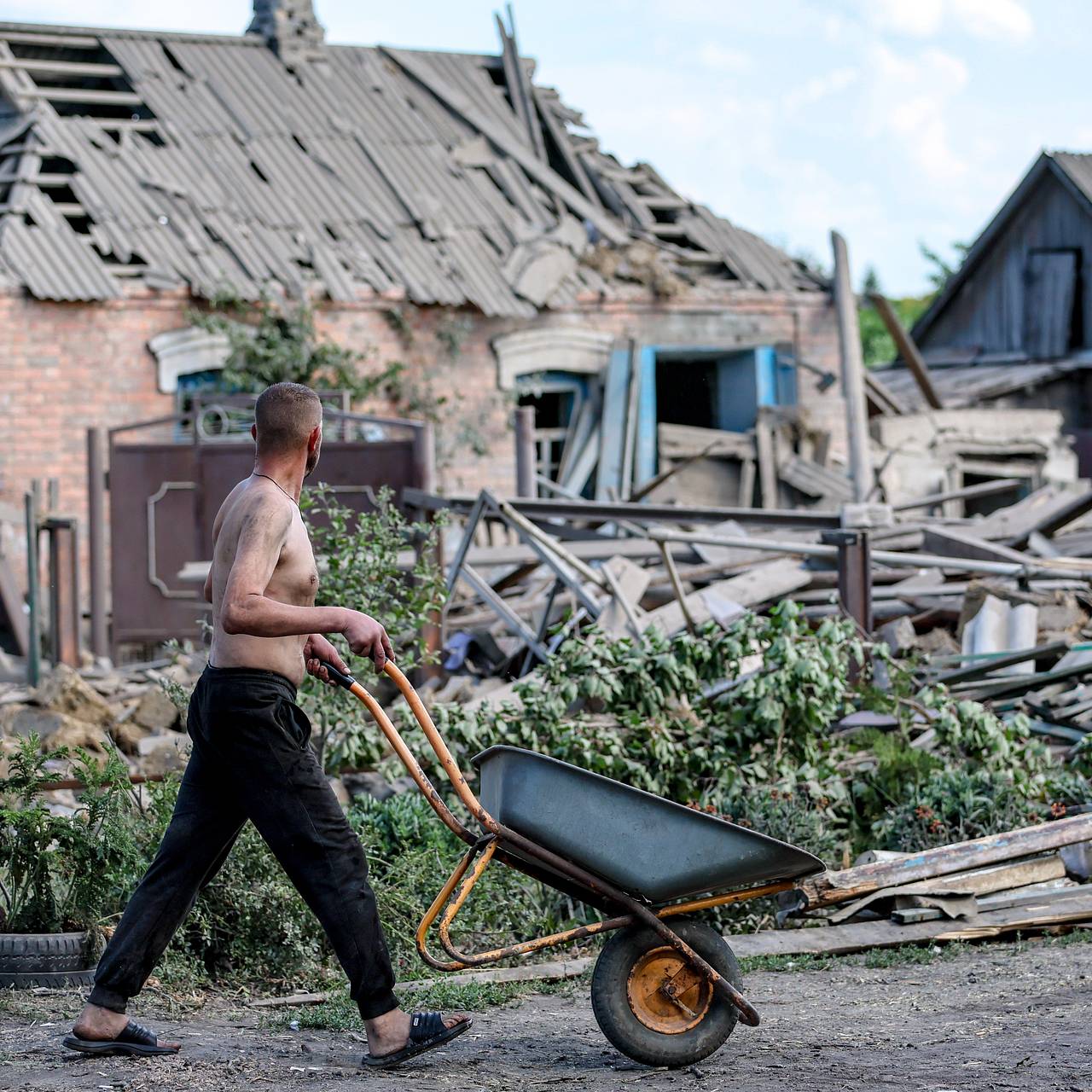 Российские войска взяли под контроль населенный пункт в ДНР: Политика:  Россия: Lenta.ru