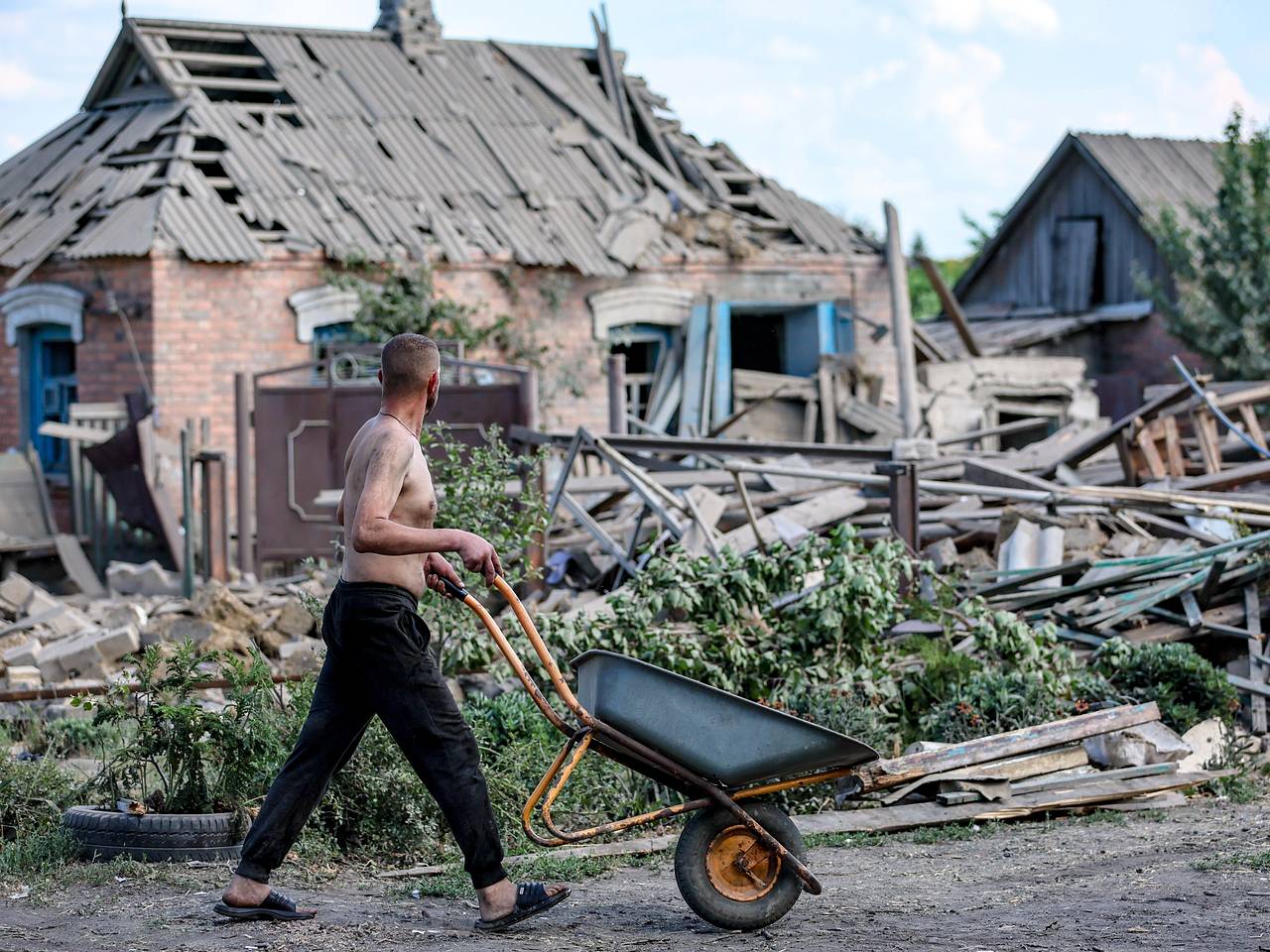 Российские войска взяли под контроль населенный пункт в ДНР: Политика:  Россия: Lenta.ru