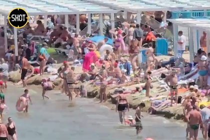 Обстановку на российском пляже описали словами «это не Китай, это Анапа»