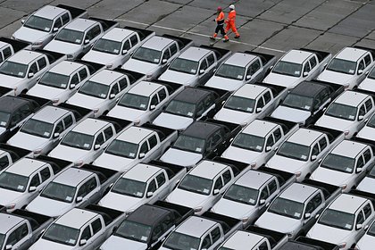 Россиян предупредили о возможных проблемах с поставкой авто из Китая