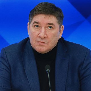 Александр Кожевников