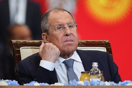Лавров заявил о необходимости шагов по снятию исходящих от Запада угроз для России