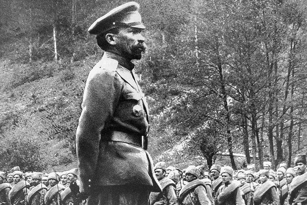 Генерал Лавр Корнилов