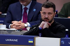 В МИД России заявили о данном Зеленскому карт-бланше от США. К чему может привести разрешение наносить удары по России?