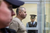 Главный связист ВС РФ частично признал получение взяток. Шамарин получил миллионы рублей на схемах с полевыми телефонами 