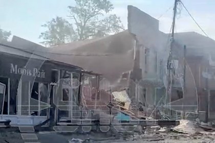 Здание российского ТЦ обрушилось после взрыва