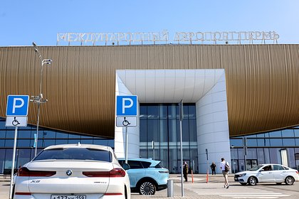 Летевшие за границу россияне застряли в Перми на десять часов