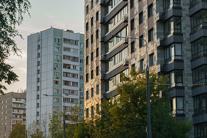 Желающим купить жилье россиянам посоветовали терпеть