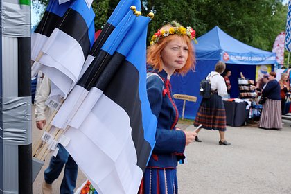 Кандидат в премьеры Эстонии призвал лишить избирательного права граждан России