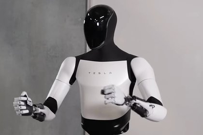 Tesla запустит производство человекоподобных роботов