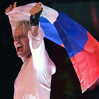 «Песни попали в яблочко». Песков объяснил, почему Путин сделал SHAMAN заслуженным артистом России