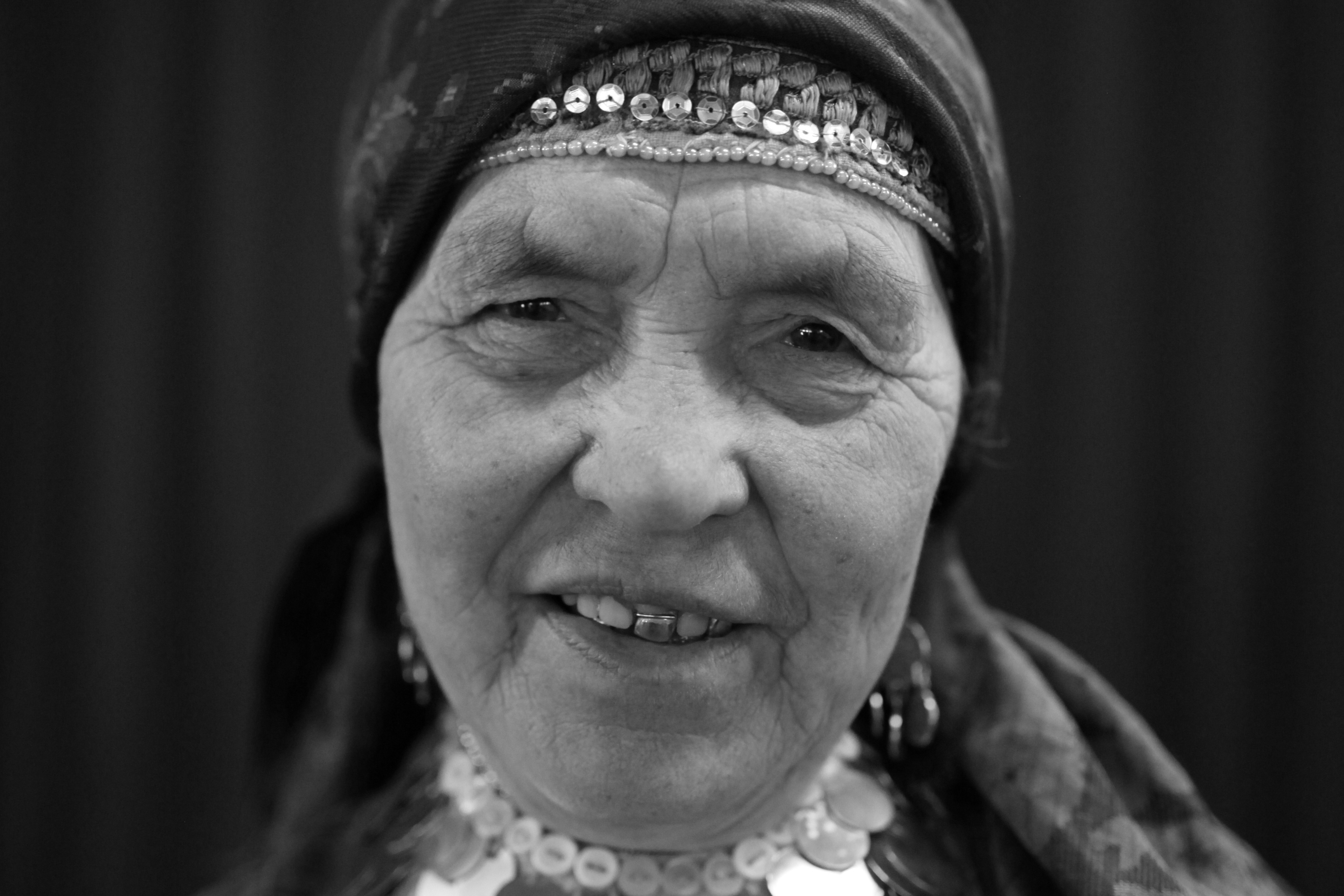 Бура десятиводная. Буранее. Машина для добычи угля. Бура кристаллическая. Бурановские бабушки евровидение.