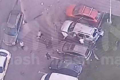 Момент взрыва внедорожника военного Торгашова в Москве попал на видео