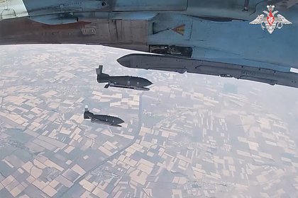 Появились кадры авиаудара ВС России по пункту временной дислокации ВСУ