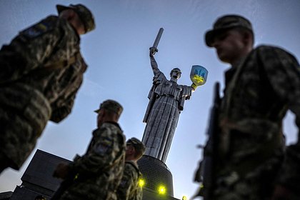 Политолог назвал причину заявлений Киева о готовности к переговорам с Москвой