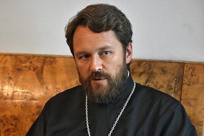 РПЦ отстранила обвиненного в домогательствах митрополита от управления епархией