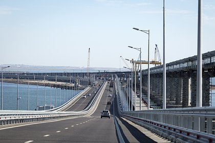 Крымский мост временно перекрывали для автомобилей