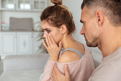 Желающая простить мужа после измены женщина задалась важным вопросом