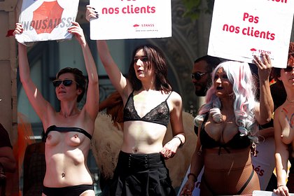 Проститутки Парижа пожаловались на Олимпийские игры