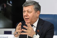 Дмитрий Новиков