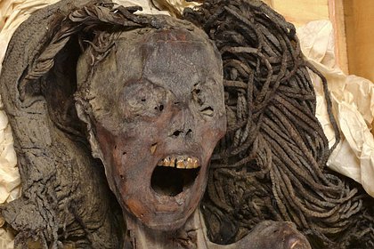 Объяснено выражение лица кричащей мумиии