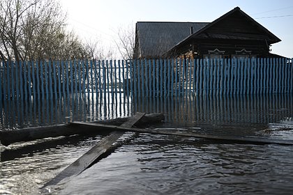 В российском селе оказались подтоплены пять приусадебных участков