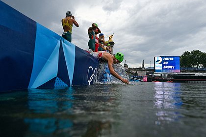 В России прокомментировали отказ проводить на Олимпиаде турнир по плаванию в Сене