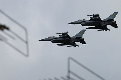 В Раде рассказали о приглашении иностранных пилотов для F-16