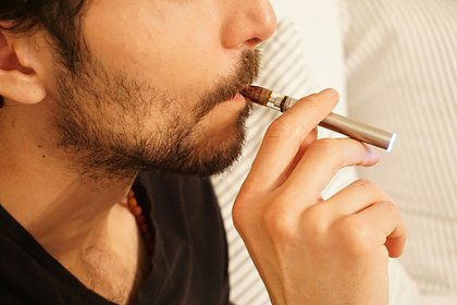 Популярное заблуждение о курении вейпов опровергли
